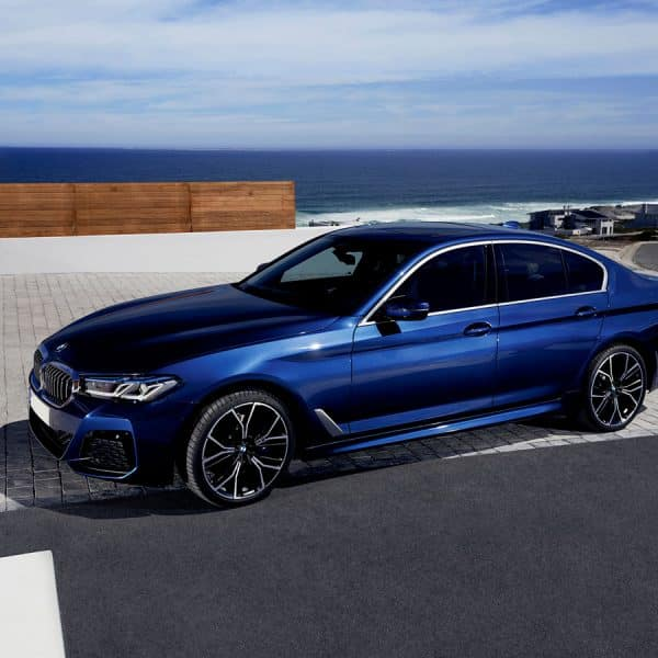 car-sourcing-img